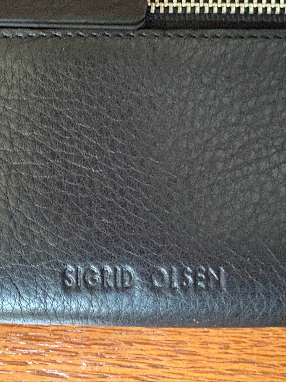 Vintage Y2K Sigrid Olsen Black Leather Organizer Wallet/Crossbody Bag - Picture 5 of 6